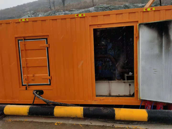沧州发电机出租 柴油发电机组电压低报警怎么办？