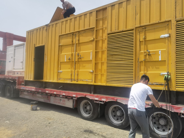 沧州除了负载情况和发动机维护，还有哪些因素会影响 200kw 柴油发电机的油耗？