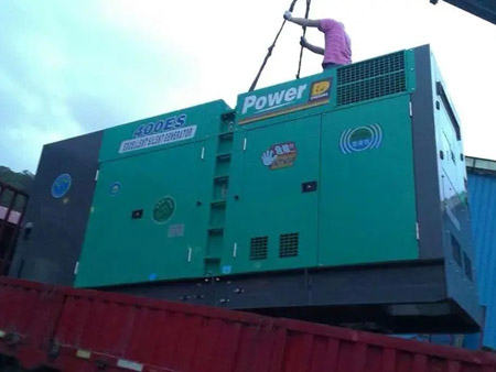 沧州柴油发电机组转速不稳定时，如何对发动机进行维护？