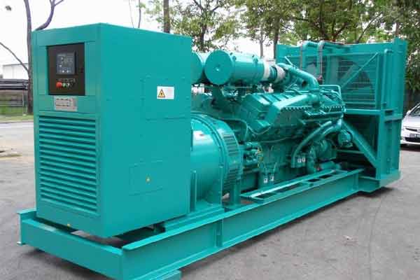 沧州柴油发电机组电压不稳定怎样维修？