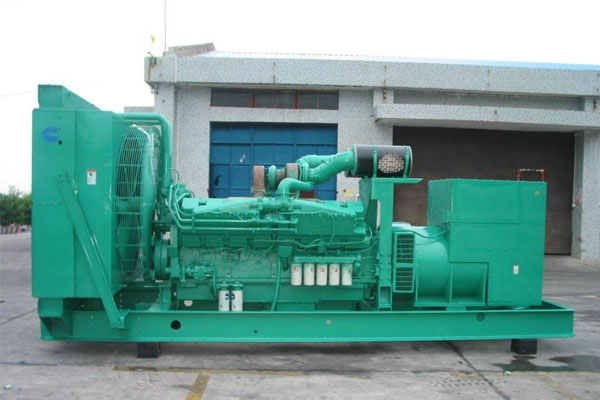 沧州工厂发电机应急发电时如何更准确地检查发电机状态？